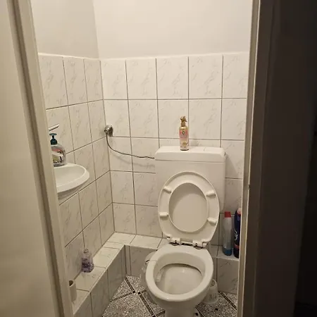 Apartament *